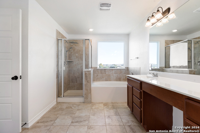 671 Pebble Bend Property Photo 28