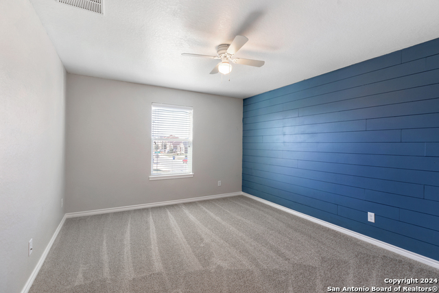 671 Pebble Bend Property Photo 30