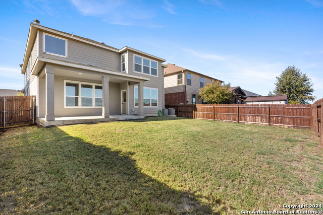 671 Pebble Bend Property Photo 37