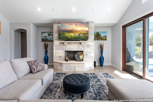 795 Maximino Ridge Rd Property Photo 10