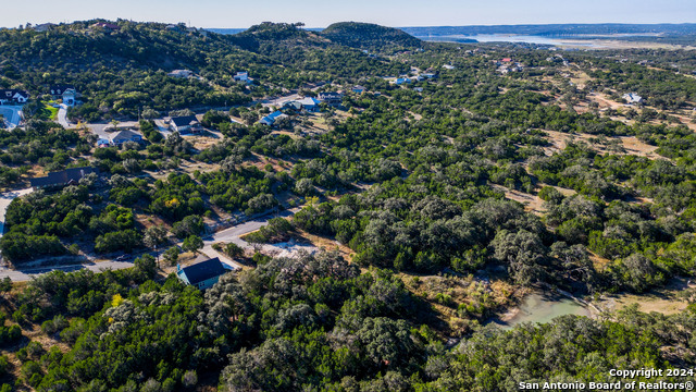 1300 Flagstone Dr Property Photo 5