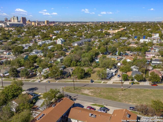 631 Aransas Ave Property Photo 16