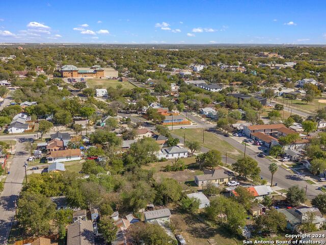631 Aransas Ave Property Photo 19