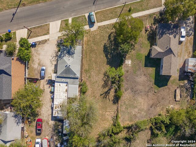 631 Aransas Ave Property Photo 22