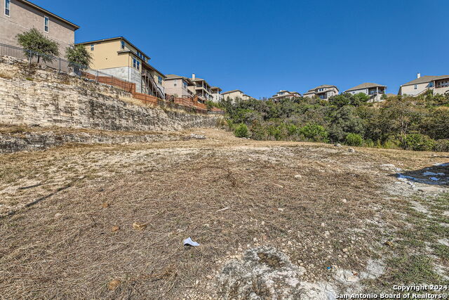 18947 Llano Ledge Property Photo 3