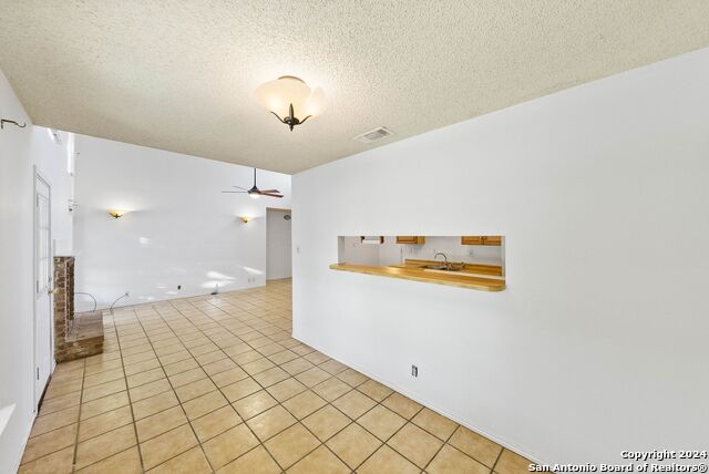 11415 Rousseau St Property Photo 10