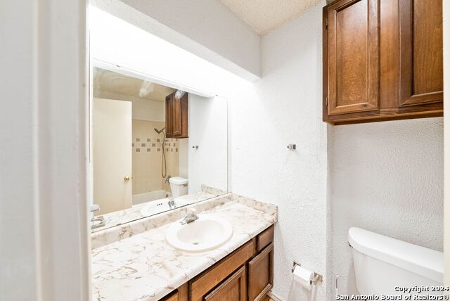 11415 Rousseau St Property Photo 16