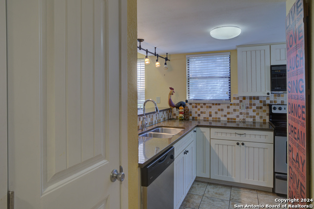 214 T Bar M Dr Property Photo 19
