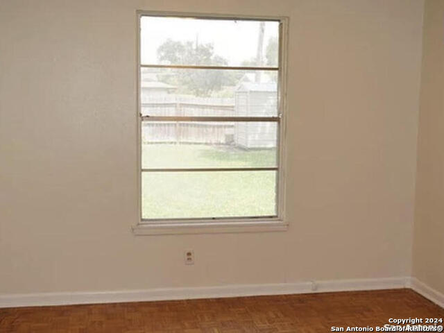 4102 Kirby Dr Property Photo 7