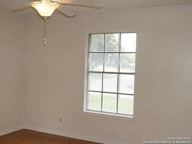 4102 Kirby Dr Property Photo 10