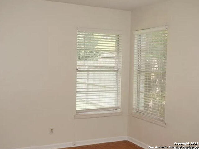 4102 Kirby Dr Property Photo 11