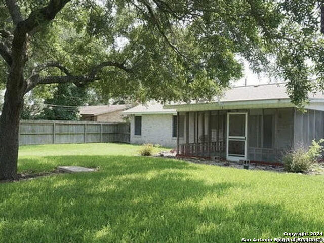 4102 Kirby Dr Property Photo 15