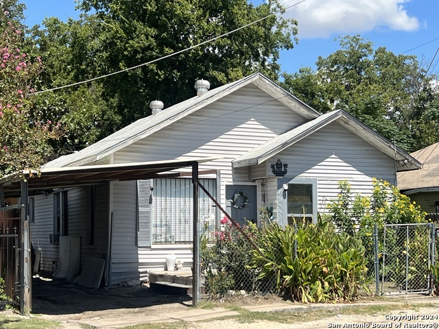 615 Carolina St. Property Photo 1