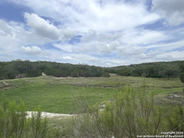 2034 Stagecoach Way Property Photo 8