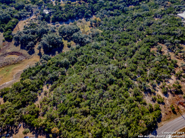 2034 Stagecoach Way Property Photo 11