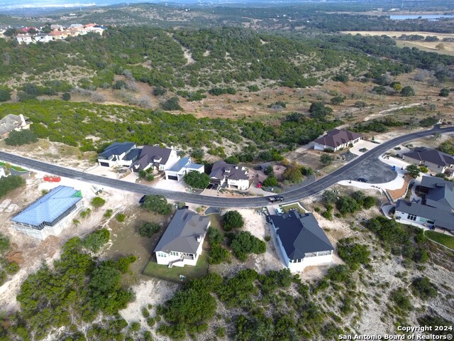 8 Preston Trl Property Photo 6