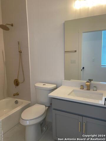 125 Micah Point Property Photo 10