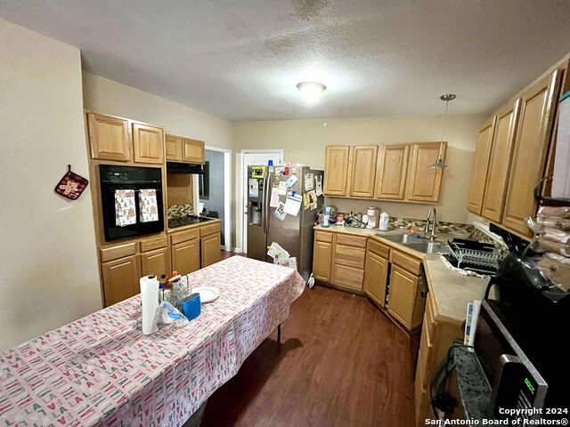 4811 Hershey Property Photo 8
