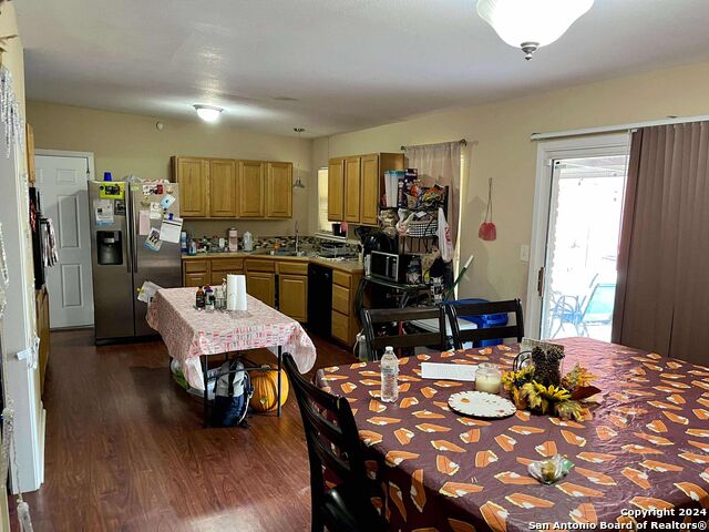 4811 Hershey Property Photo 9