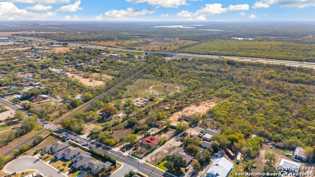 718 W Villaret Blvd Property Photo 6