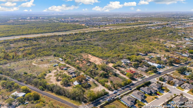 718 W Villaret Blvd Property Photo 19