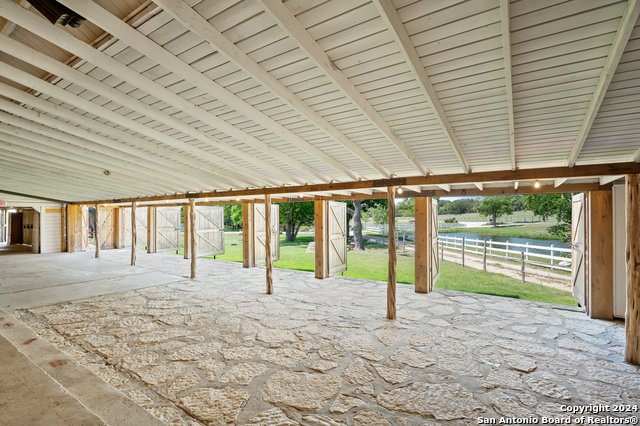 109 Waring Welfare Property Photo 6