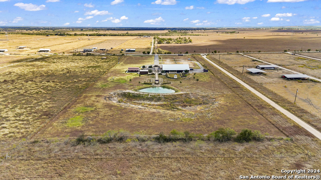 1300 Scull Rd Property Photo 14