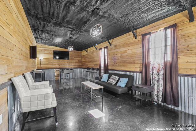 1300 Scull Rd Property Photo 39