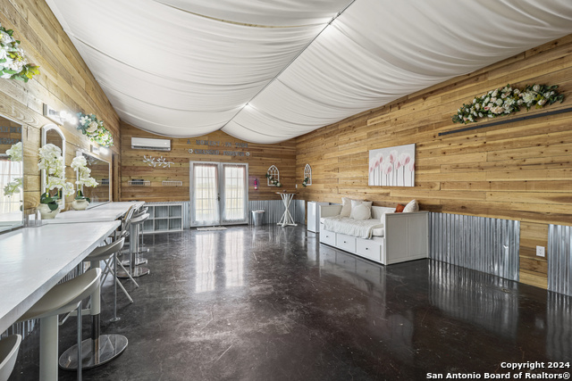 1300 Scull Rd Property Photo 44