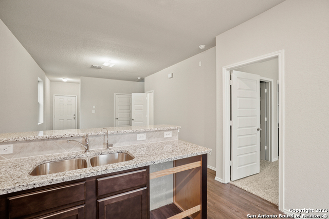9311 Graze Land Drive Property Photo 8