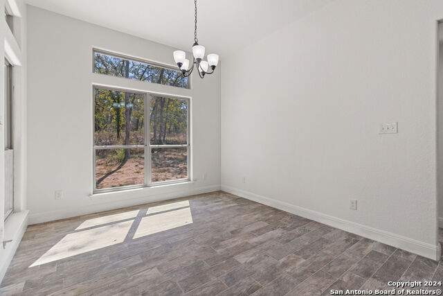 140 Great Oaks Blvd Property Photo 15