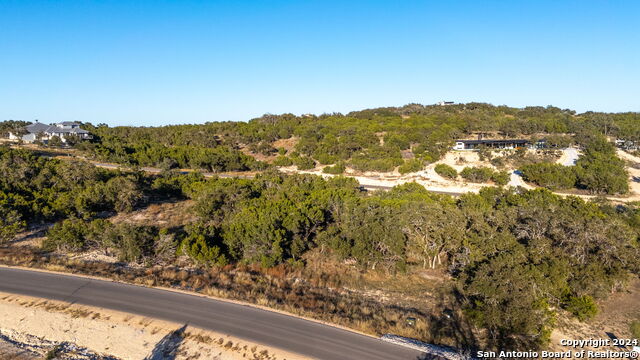 1762 Paradise Pkwy Property Photo 4