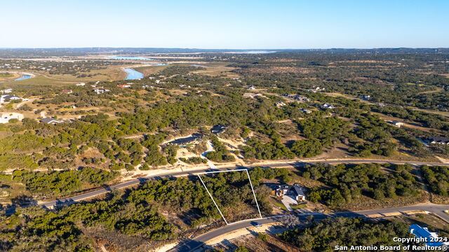 1762 Paradise Pkwy Property Photo 5