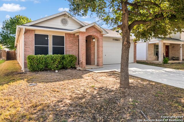 7854 Oakdale Park Property Photo 1