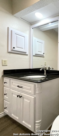 3843 Barrington St Property Photo 14
