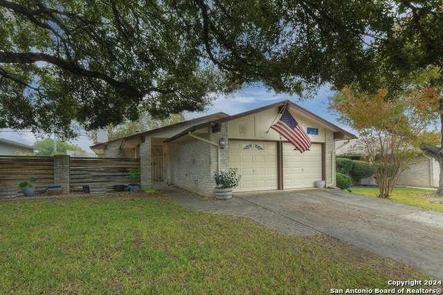 118 Bolerio Dr Property Photo 1