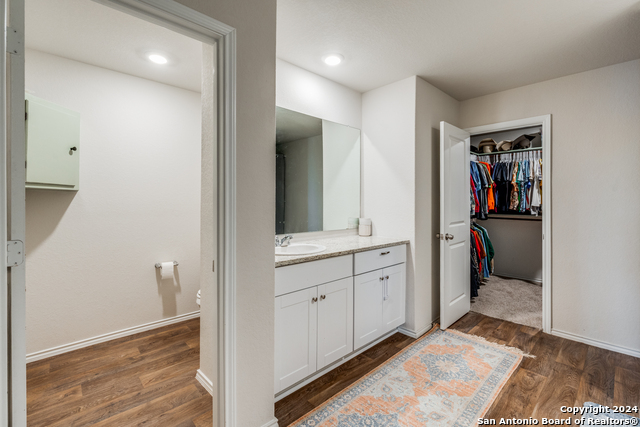 292 Middle Green Loop Property Photo 15