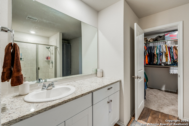 292 Middle Green Loop Property Photo 16