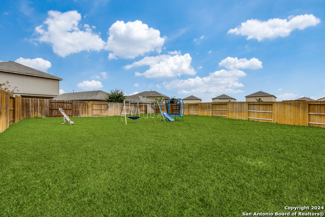 292 Middle Green Loop Property Photo 22
