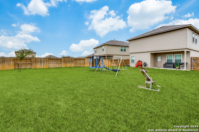 292 Middle Green Loop Property Photo 23