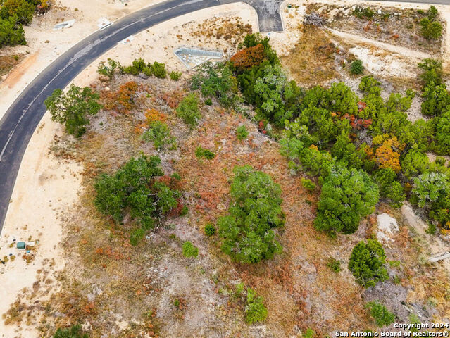 24335 Tres Arroyos Property Photo 9