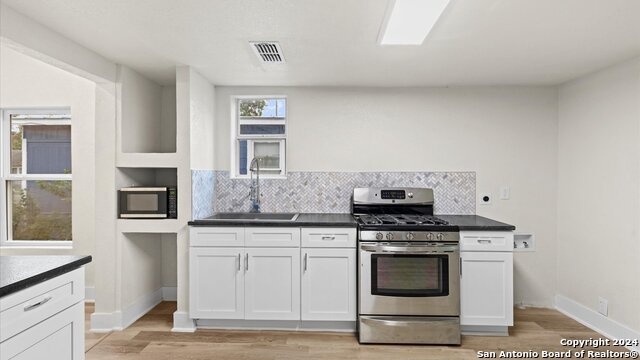1815 Pasadena Property Photo 13