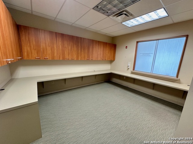 1222 W Oaklawn Rd Property Photo 6