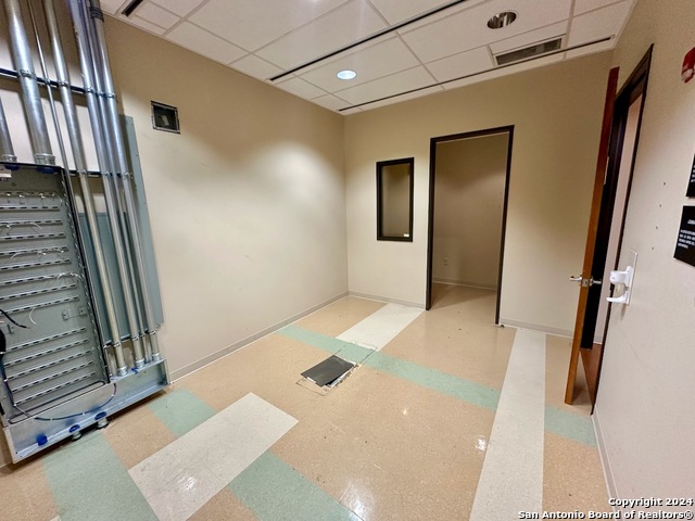 1222 W Oaklawn Rd Property Photo 11