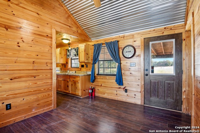 944 Fm 3351 Property Photo 9