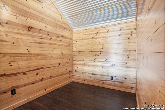 944 Fm 3351 Property Photo 17