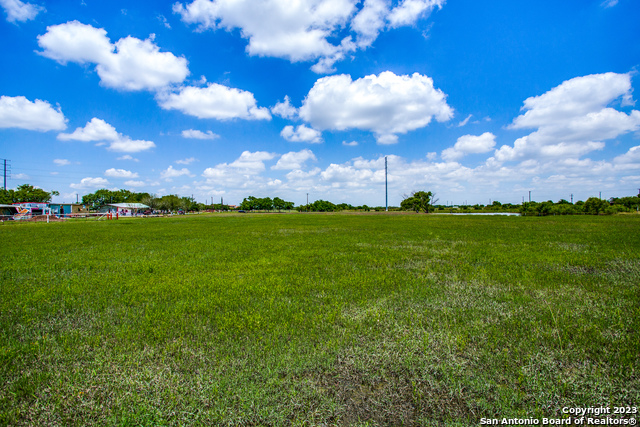 1140 County Road 6710 Property Photo 9