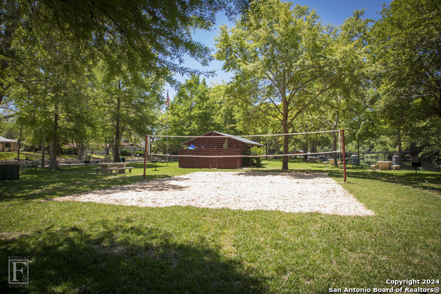 1052 Hayselton Ave Property Photo 8