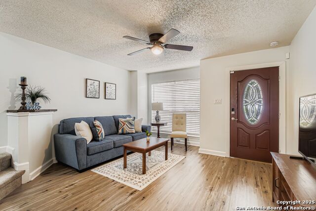 7916 Santa Catalina Property Photo 1