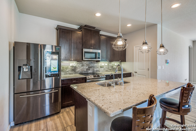 7939 Blackhawk Pass Property Photo 6